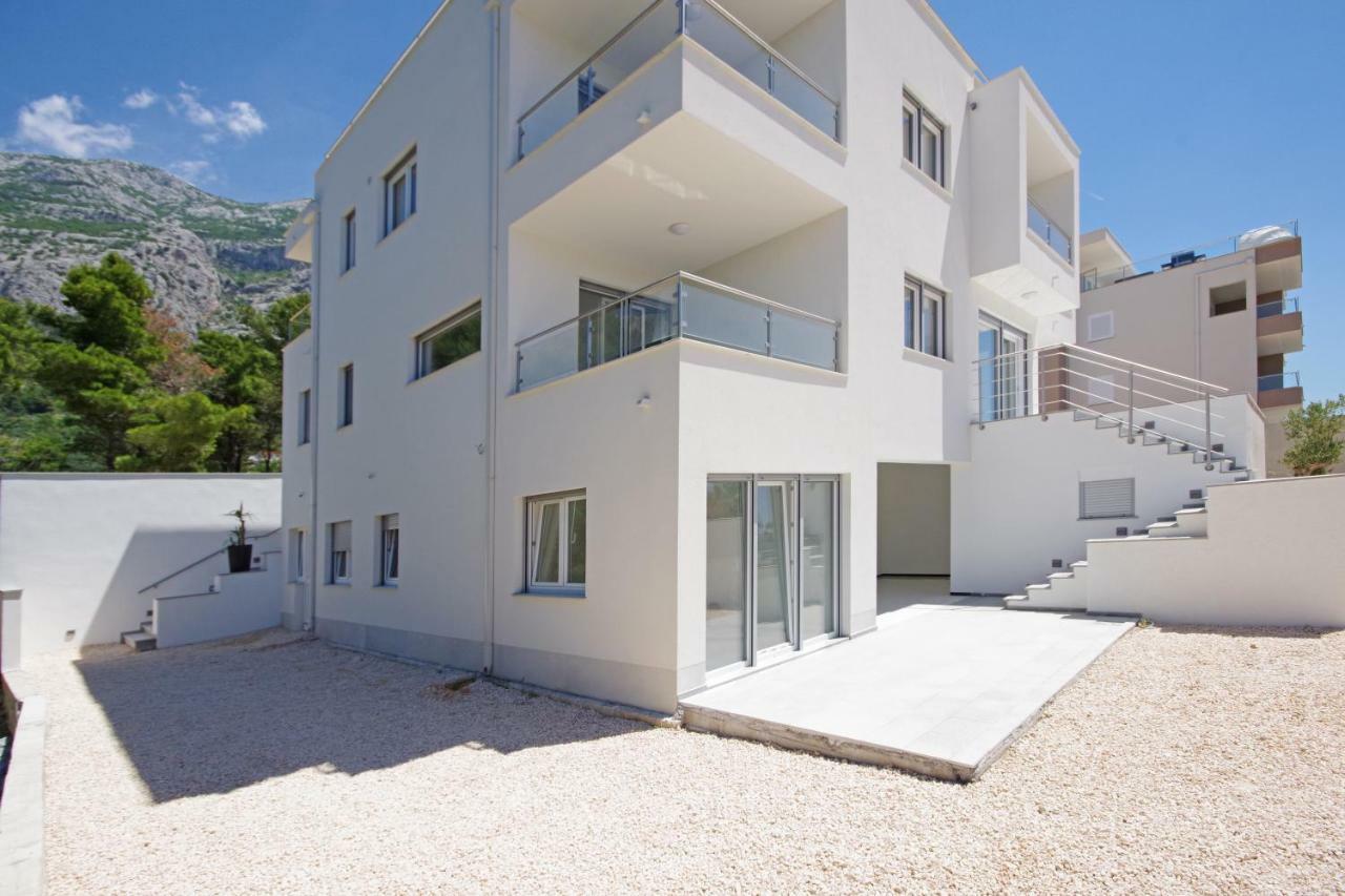 Villa Inis Макарска Экстерьер фото