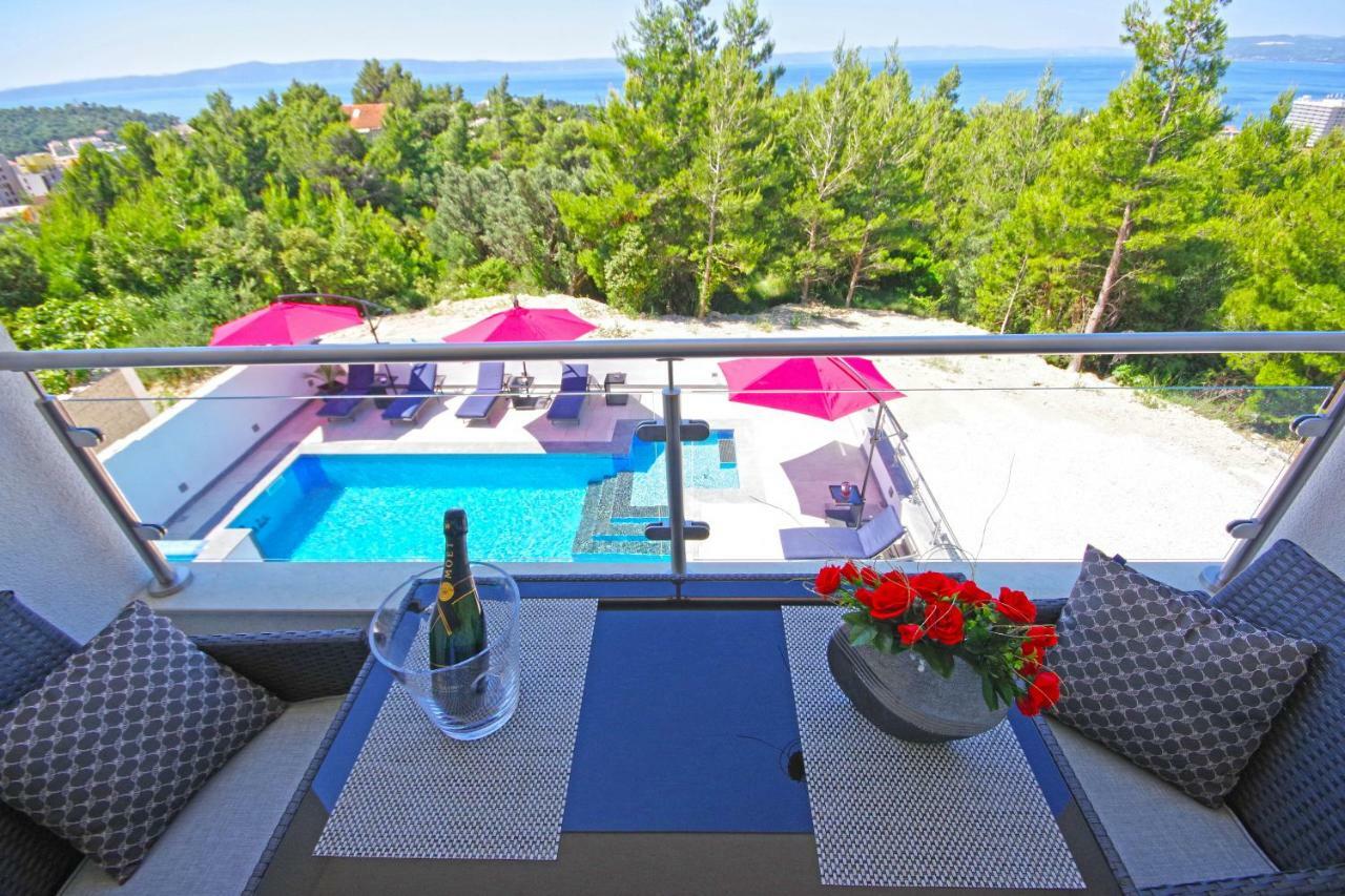 Villa Inis Макарска Экстерьер фото